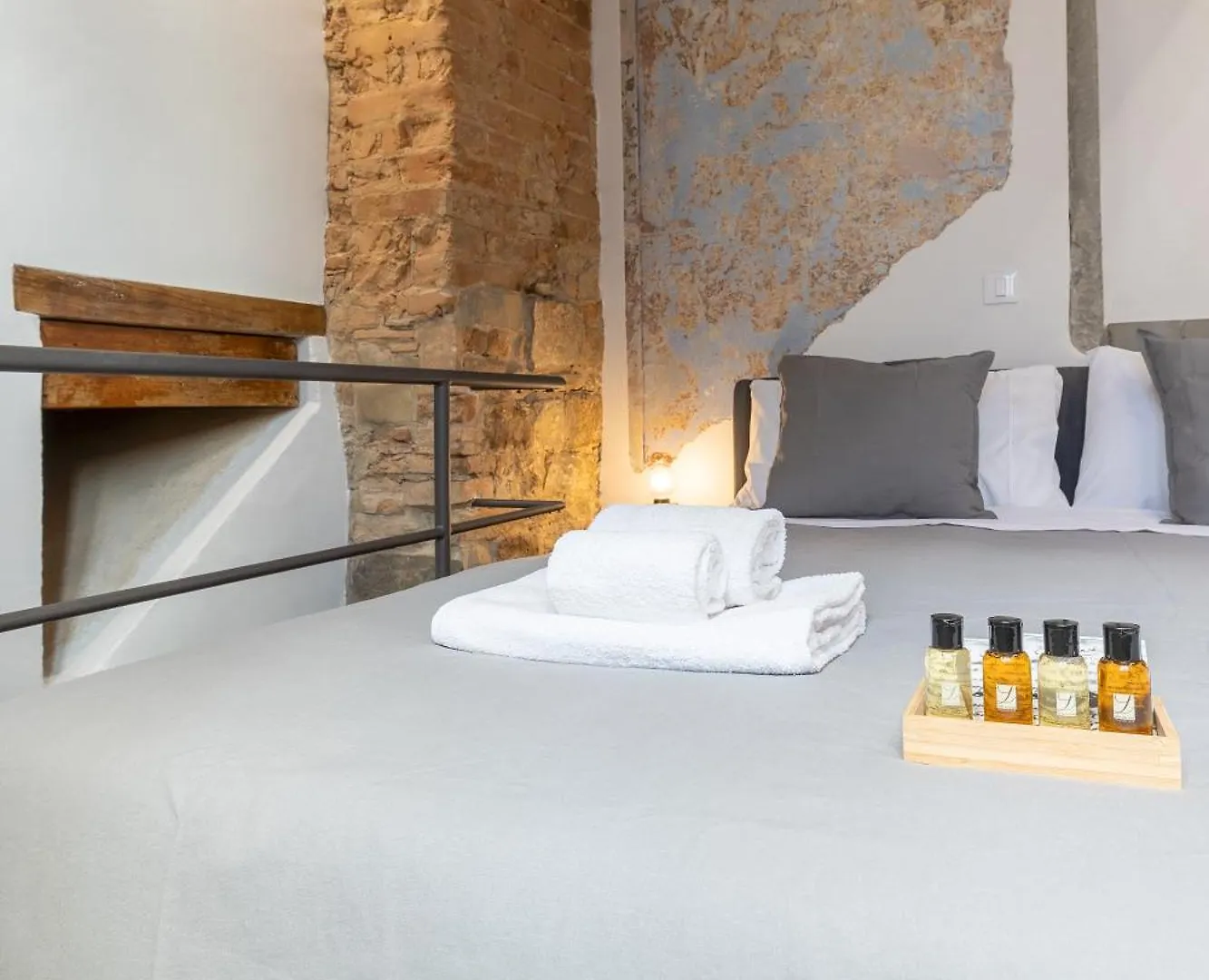 דירות פירנצה Uffizi-Ponte Vecchio Mini Loft Con Affreschi